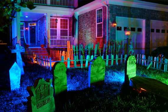 Graveyard, CFL Floodlights | Outdoor Halloween Decorations